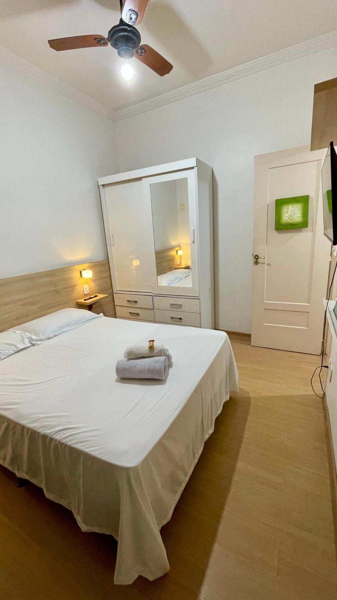 Apto Copacabana Quadra Da Apartamento *
